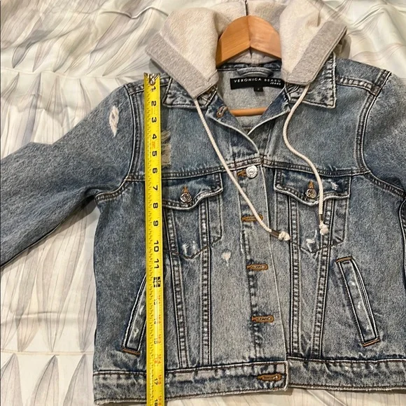 Veronica Beard Denim Jacket with Hoodie - Picture 9 of 12